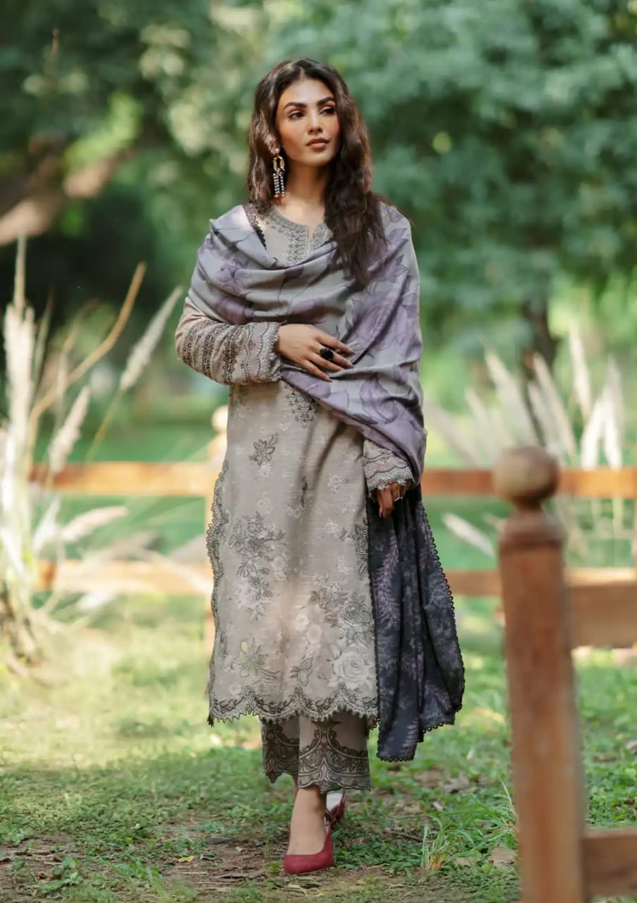 Iznik IPK-06 | Grey blue - Lawn Collection