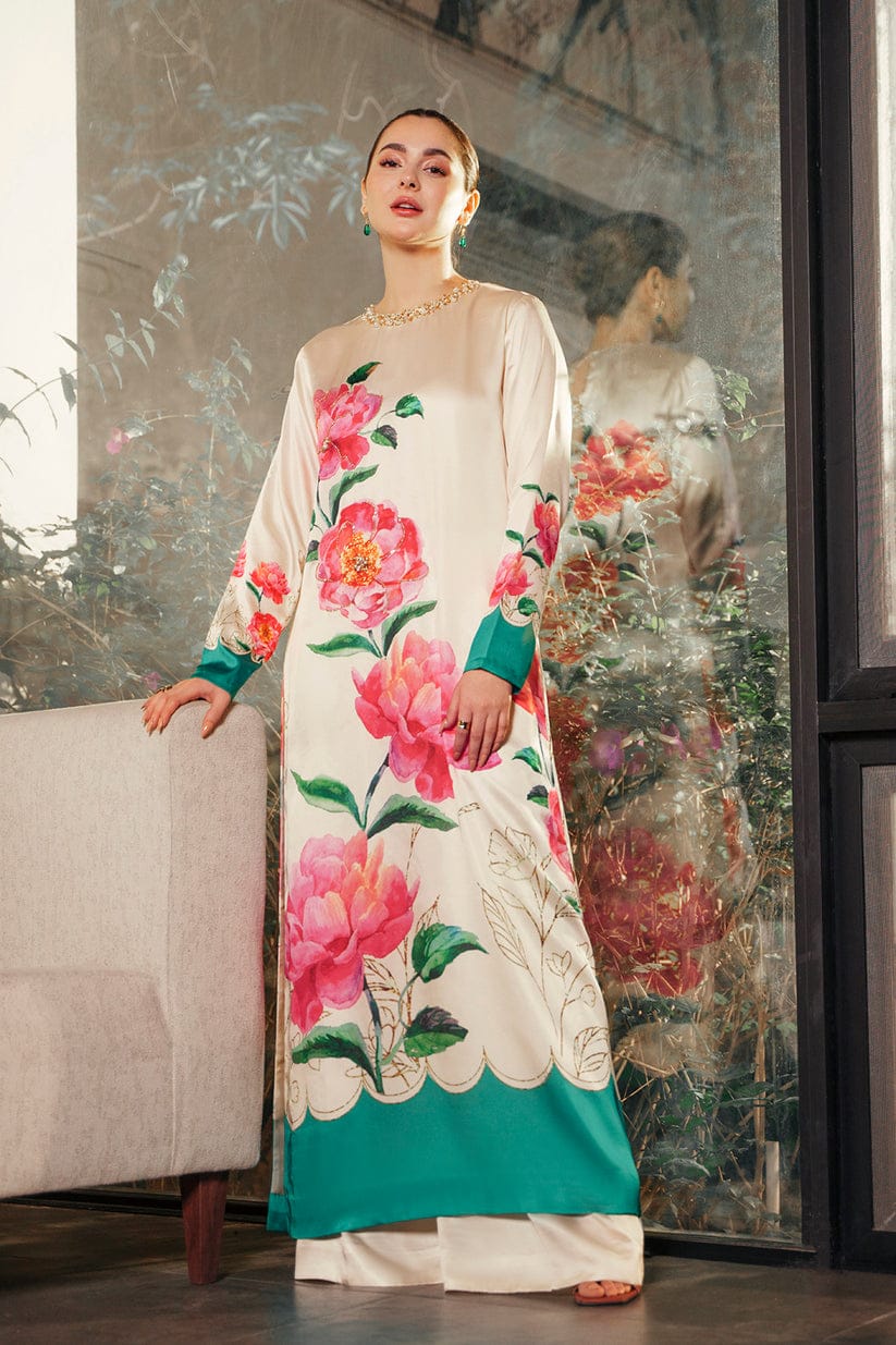 Lulusar Hania amir Wear Skin Digital Silk Embroidery Dress 3pc