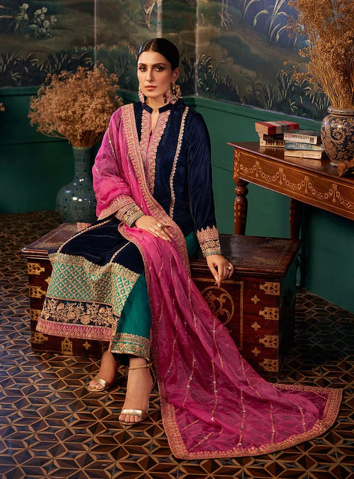 ZAINAB CHOTTANI VELVET FORMAL COLLECTION BLUE