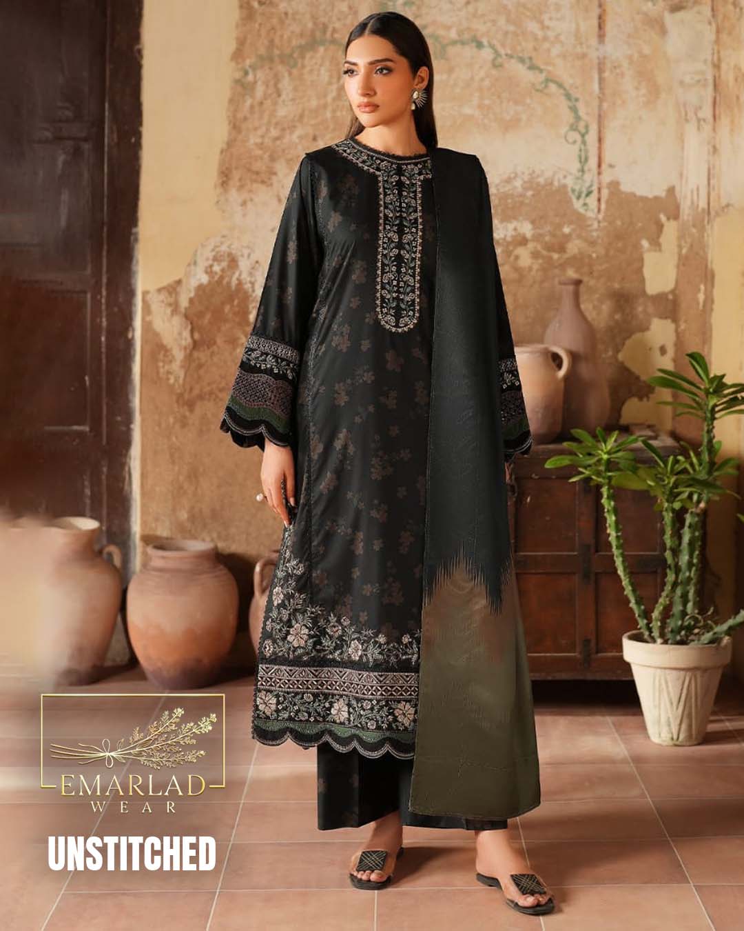 Iznik Black Printed Lawn Suit with Chiffon Embroidered Dupatta