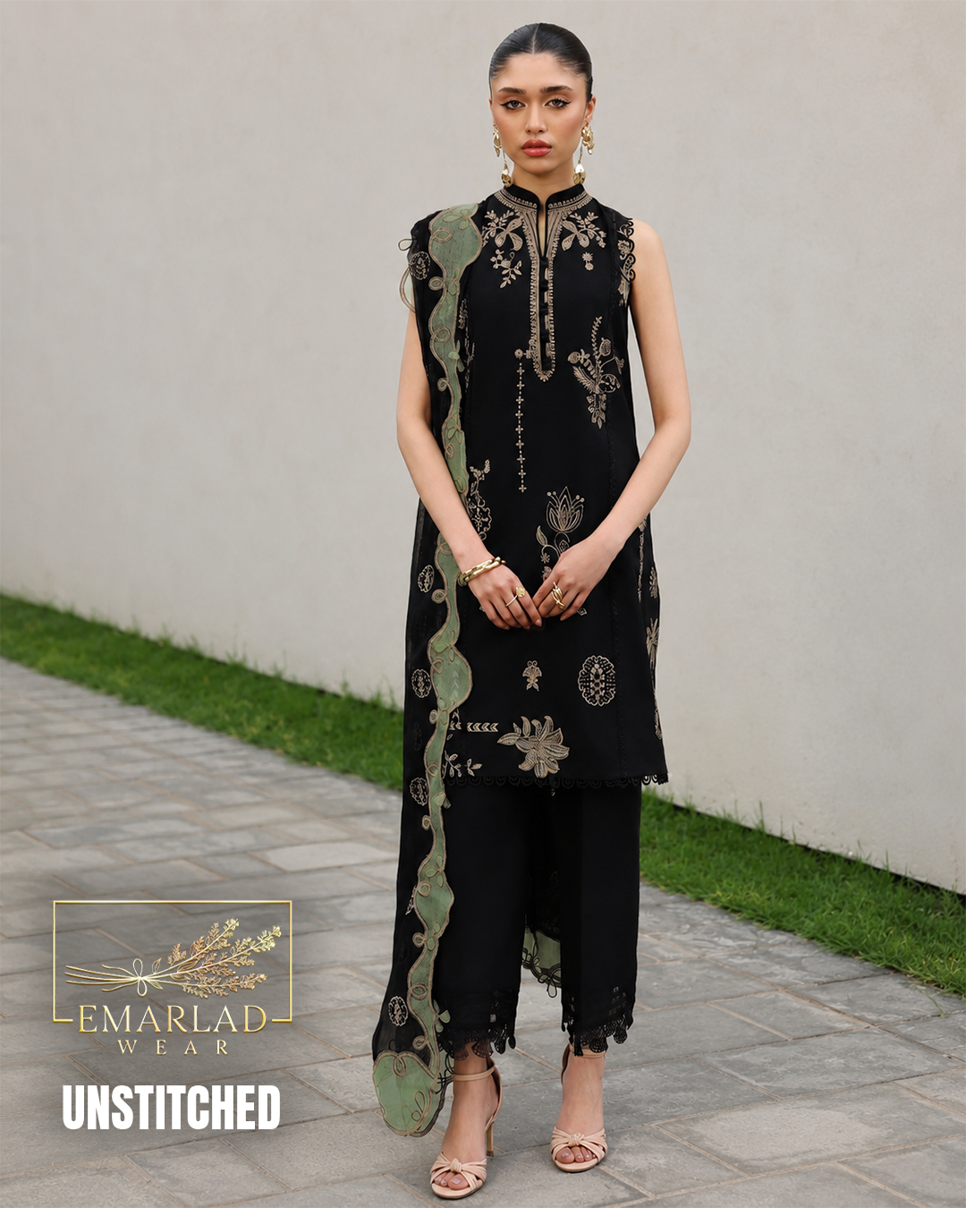 Qalamkar Black Dhanak Winter Collection 3 Piece Unstitched Suit