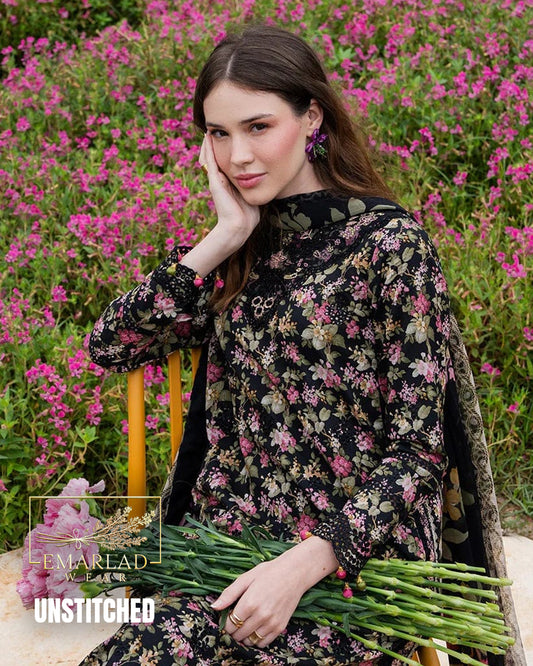 Crimson Lawn Collection 2026 Heavy Embroidered 3 Piece Suit with Chiffon Dupatta
