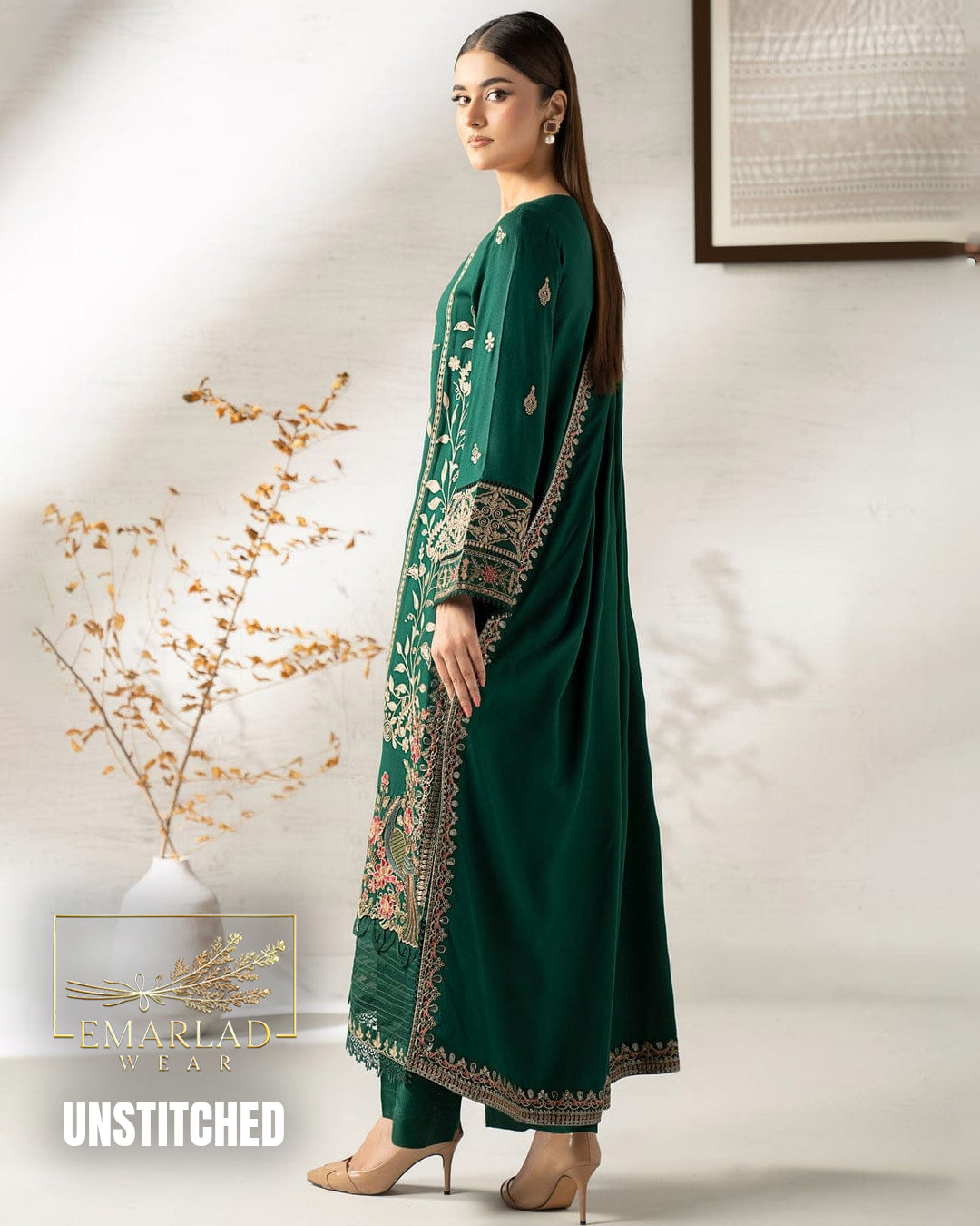 Maria B Green Lawn Chiffon Suit 2026 – Embroidered 3PC Dress with Ready Dupatta