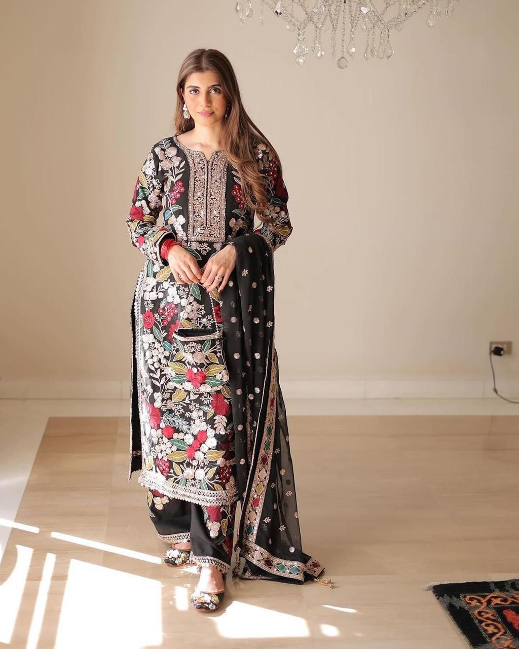 Hania Aamir Wear Black Lawn Fully Embroidery Dress 3pc