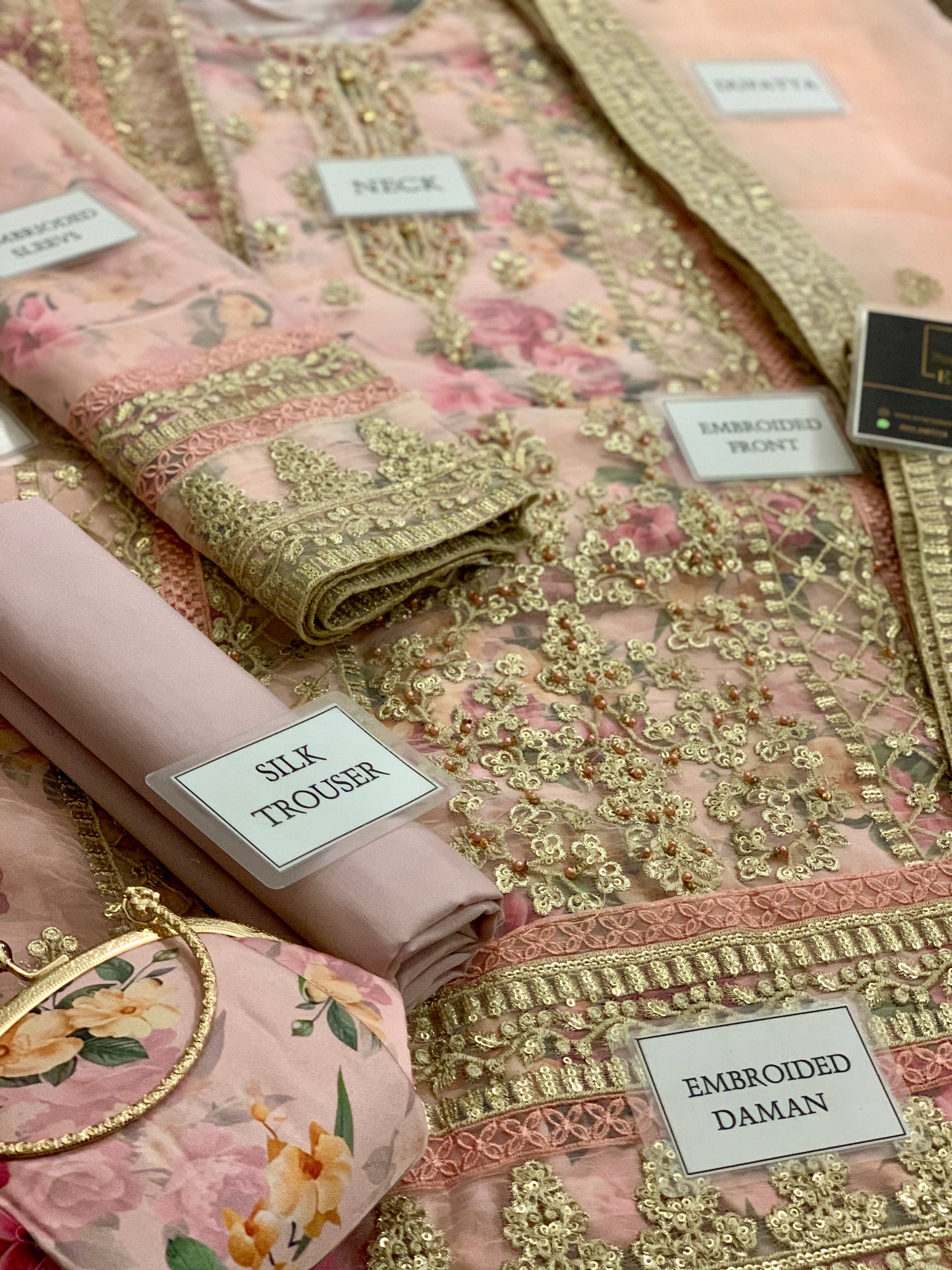 Tawakal Peach With Purse 👛  | Digital Printed  Silk Inner