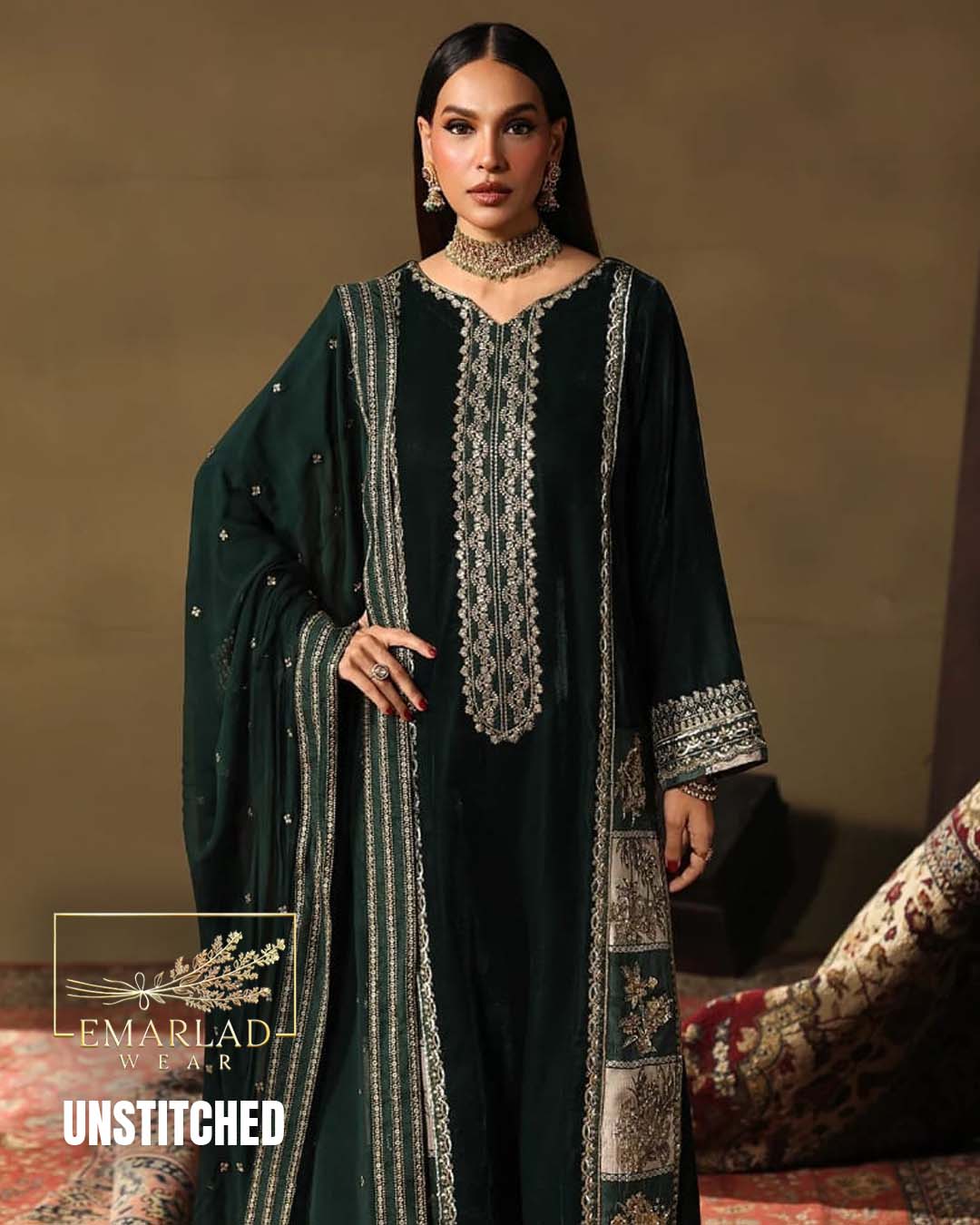 Charizma Velvet collection | Dark green