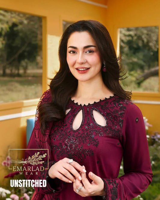 Rangreza Hania Amir Luxury Lawn Collection – Mehroon Heavy Embroidered Cotton 3PC Suit
