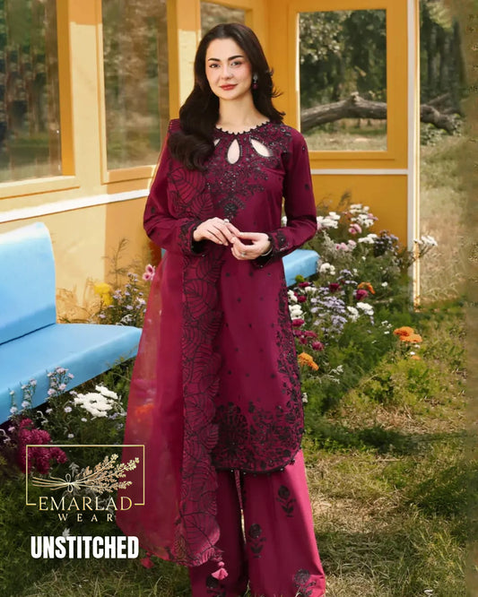 Rangreza Hania Amir Luxury Lawn Collection – Mehroon Heavy Embroidered Cotton 3PC Suit