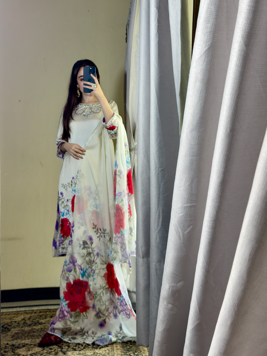 Emarlad Exclusive 3 pcs Silk Suit