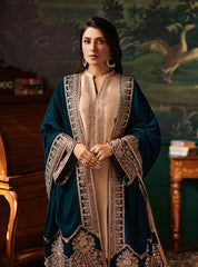 Zainab Chottani zink shawl
