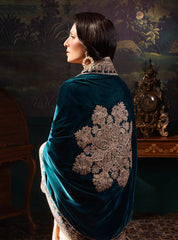 Zainab Chottani zink shawl