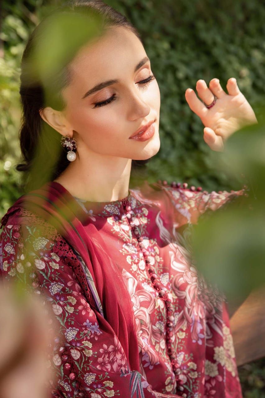 Iznik | Maroon - Lawn Collection
