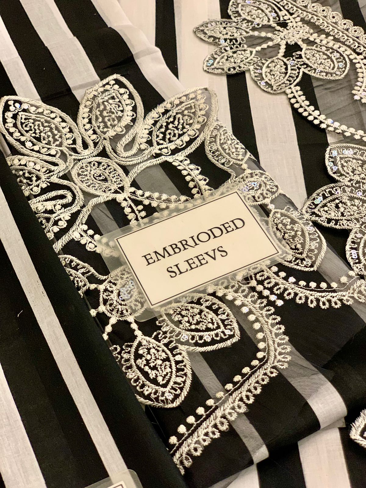Maria B M-Print MPT-2609-B | Black & White Stripe  -  Lawn With Chiffon Dupatta Collection